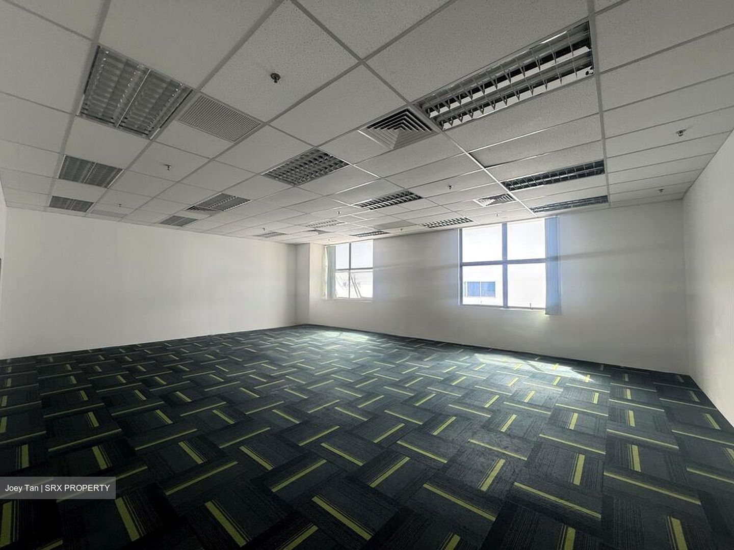 Bth Centre (D19), Office #451585681